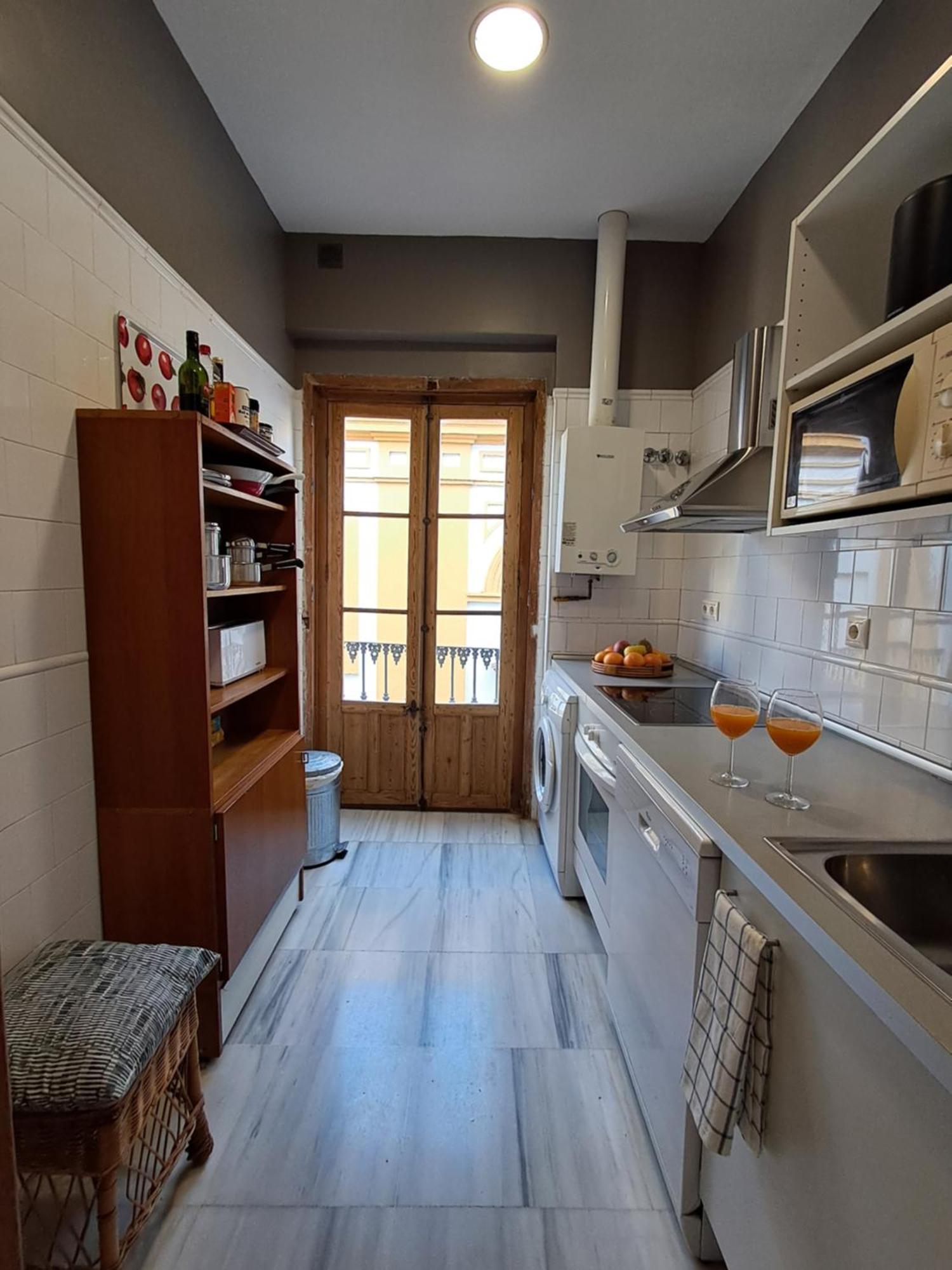 Apartamentos Almirante Hoyos Seville Luaran gambar
