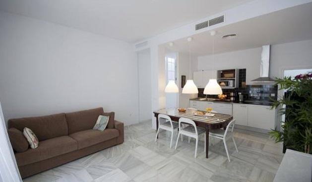 Apartamentos Almirante Hoyos Seville Luaran gambar