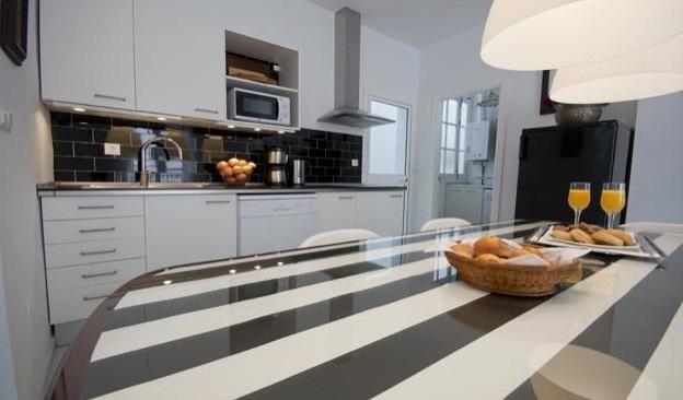 Apartamentos Almirante Hoyos Seville Luaran gambar