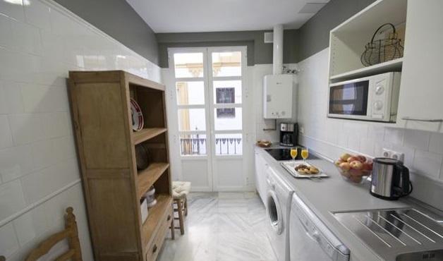 Apartamentos Almirante Hoyos Seville Luaran gambar