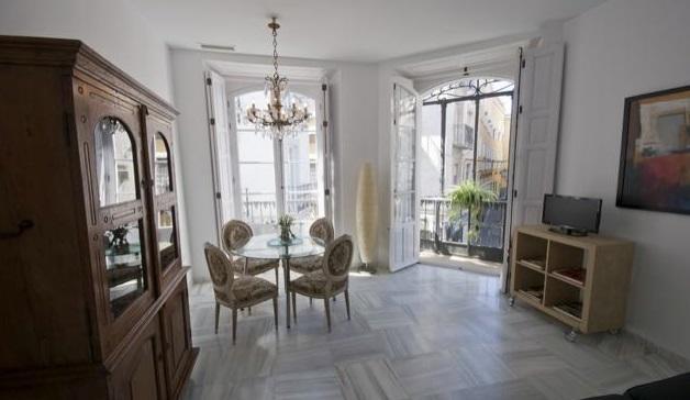 Apartamentos Almirante Hoyos Seville Luaran gambar